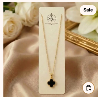 Clover Locket