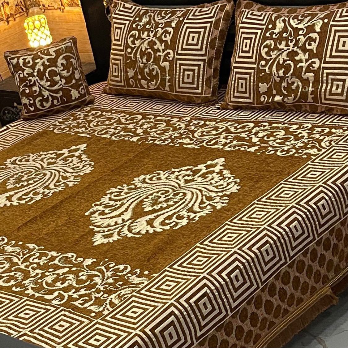 4pc Velvet Jacquard Bedsheet King Size - Design 18