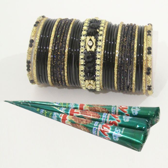 Jhil Mil Choori Set With Mehndi Cones