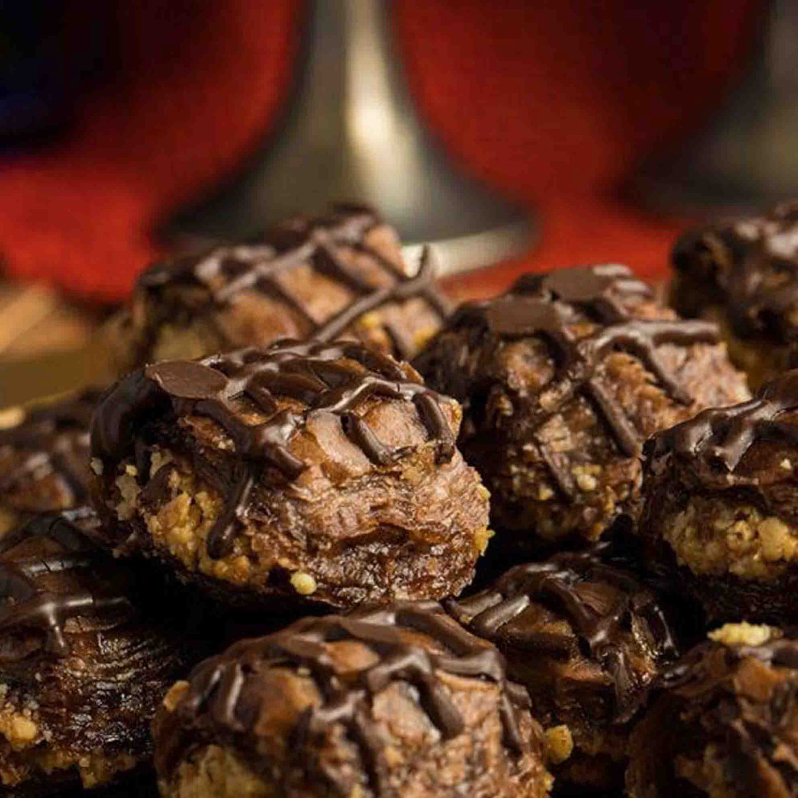Baklawa Mix Chocolate Box (1 KG)