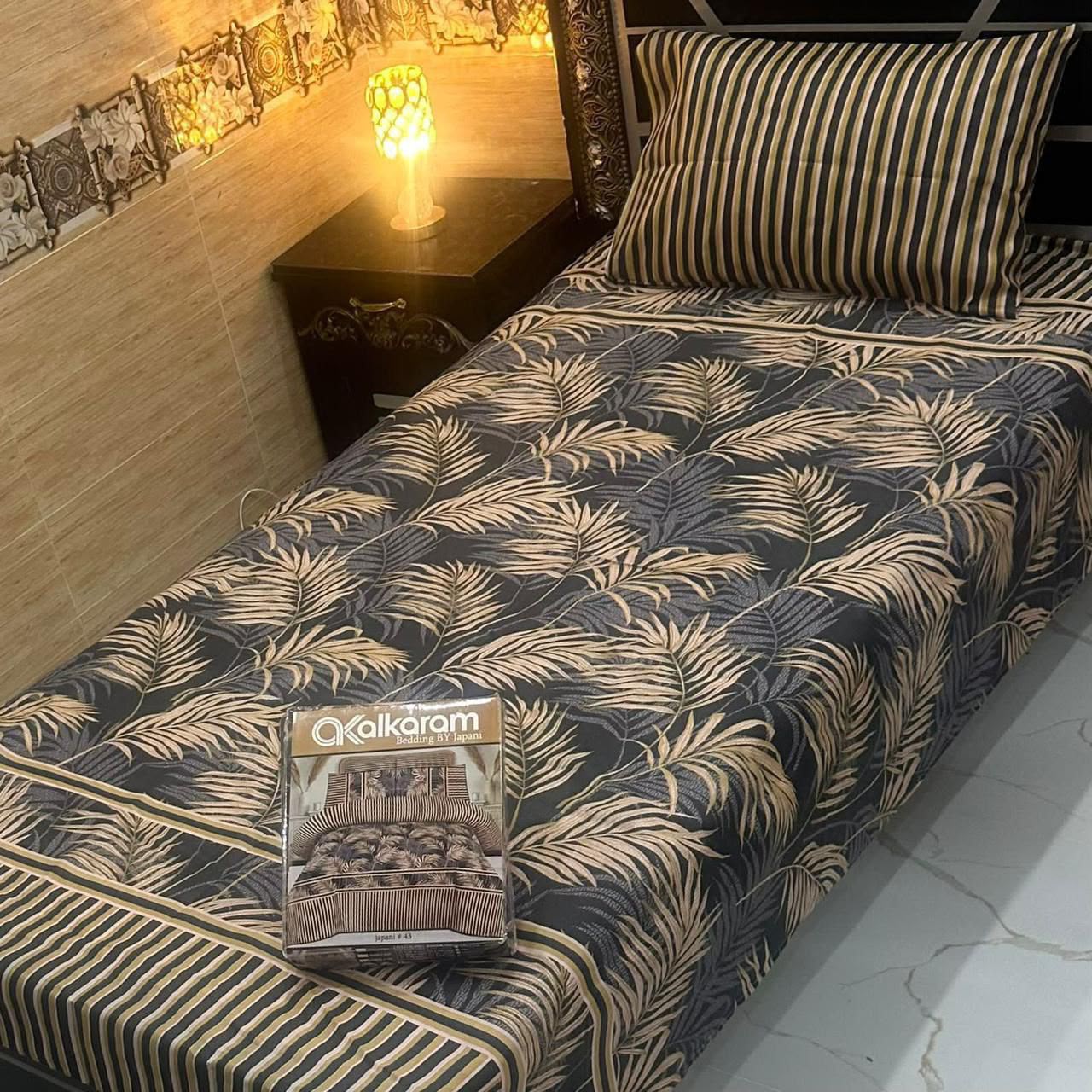Alkaram 4pc Mix Cotton Single Bedsheet Pair - Design 09