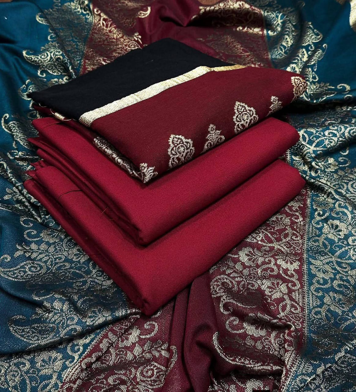Libas e Yousaf Karandi Khaddar Unstitched Suit - DESIGN 06