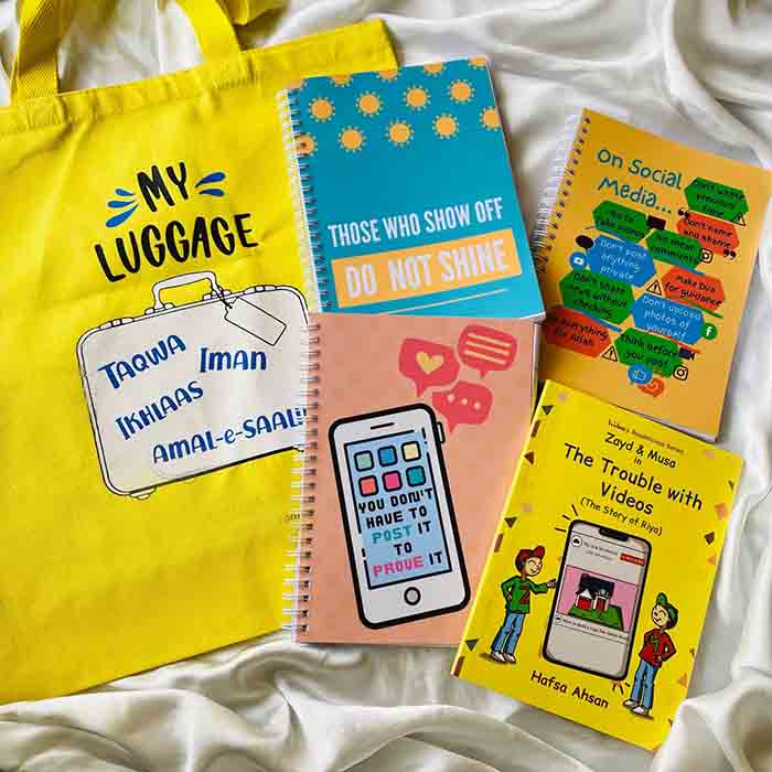 Zayd & Musa Book & 3 Notebooks With Bag