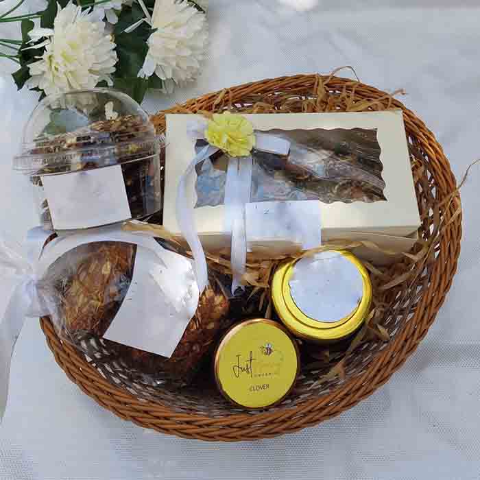 Sweetest Healthy Gift Hamper 2